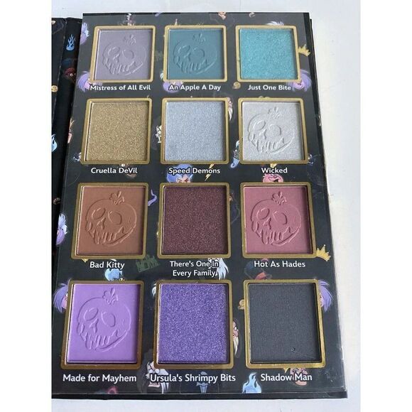 Disney Villains Eyeshadow Palette Evil Queen 12 shades Taste Beauty NEW - Picture 7 of 16